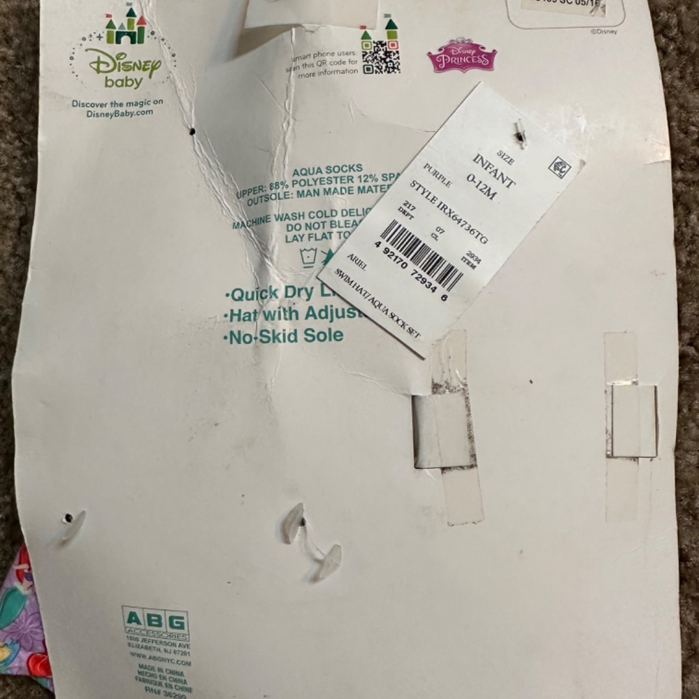 Disney swim hat/ aqua socks set 0-12m - Picture 2 of 3